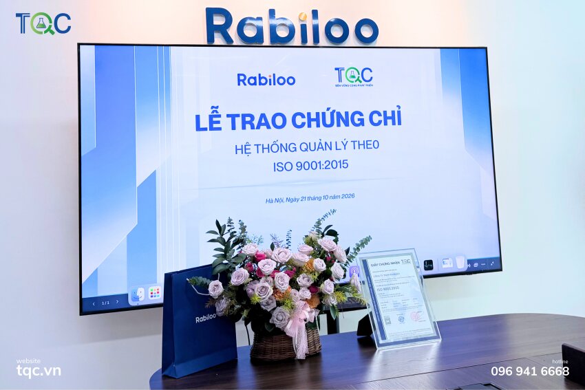 TQC TRAO CHỨNG NHẬN ISO 9001 CHO RABILOO 3