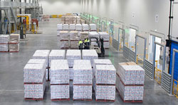 Các hãng vận chuyển thực phẩm, logistics, lưu trữ, bảo quản thực phẩm sử dụng kho lạnh và kho mát…