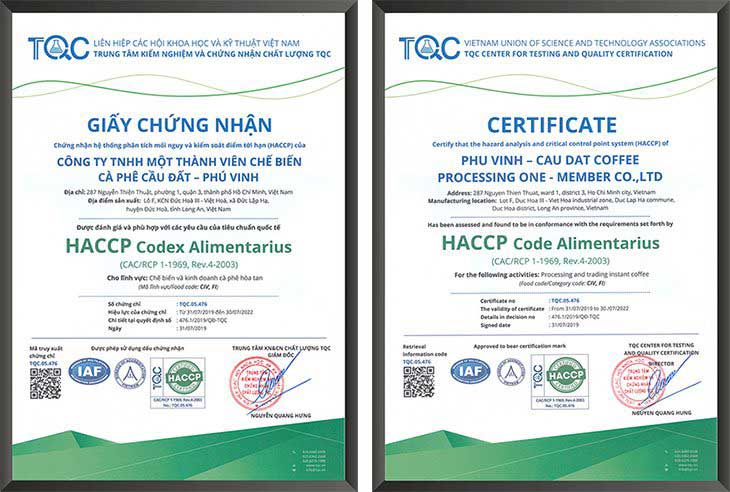 Giấy chứng nhận HACCP (bản tiếng Việt và tiếng Anh) của Công ty TNHH MTV Chế Biến Cà phê Cầu Đất Phú Vinh do TQC đánh giá, cấp chứng nhận